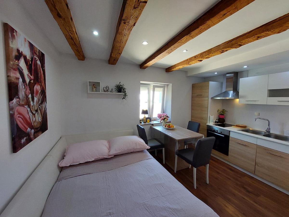 Mexicana Apartment Pink ザダル エクステリア 写真